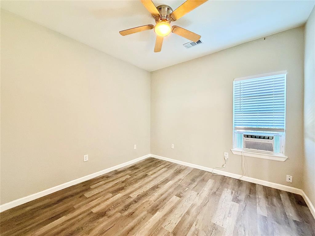 22060 Flanagan Circle B Property Photo 13