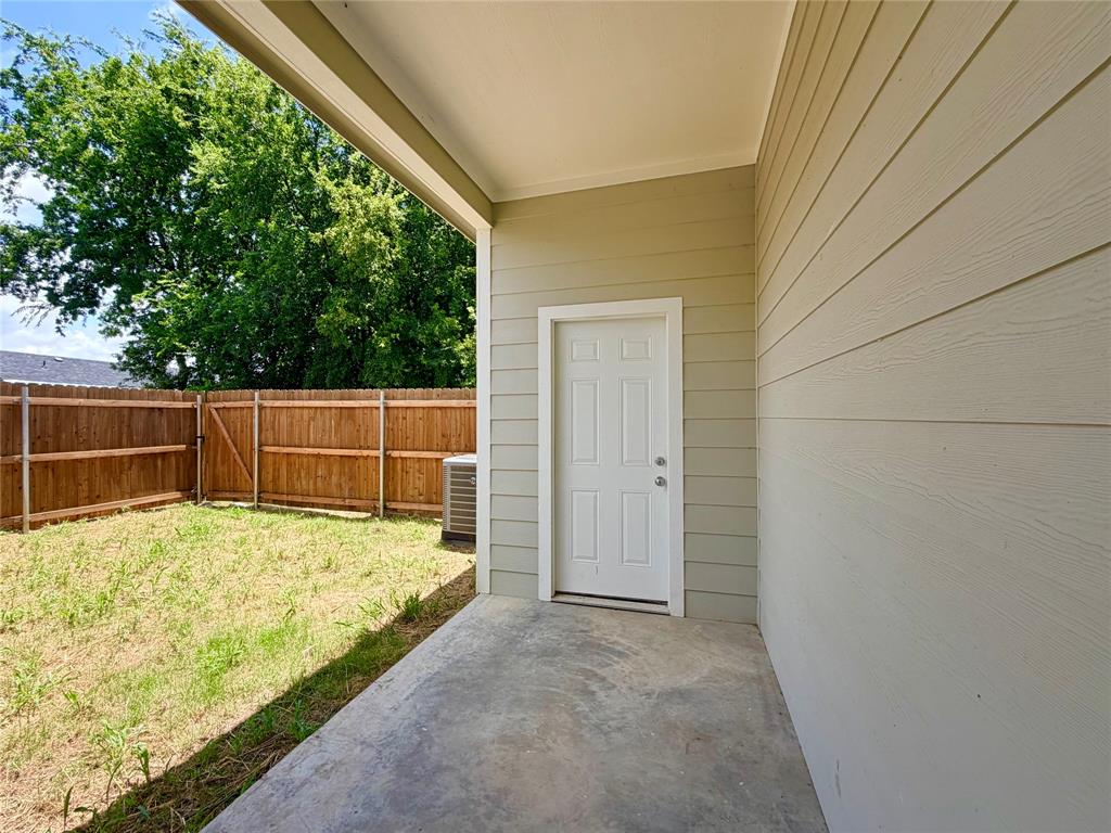 22060 Flanagan Circle B Property Photo 17