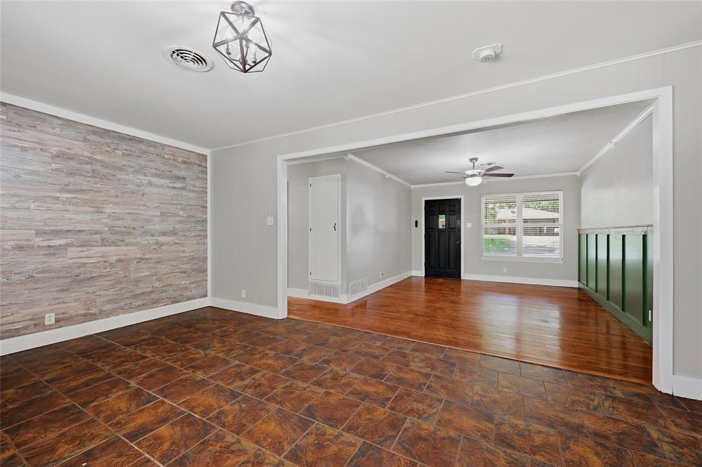 1303 Lafayette Drive Property Photo 8