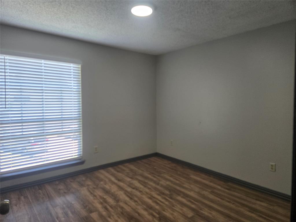 12484 Abrams Road 1624 Property Photo 6