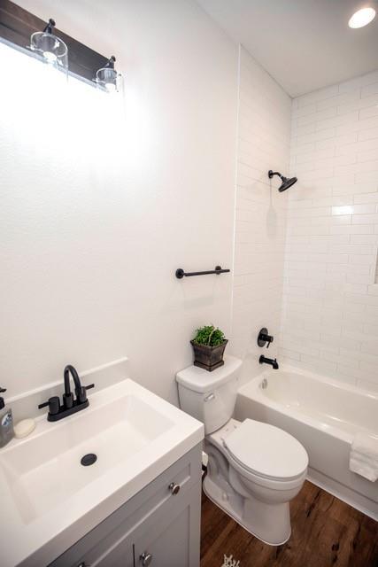 802 Walnut Street Property Photo 9
