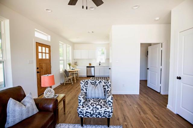 802 Walnut Street Property Photo 10