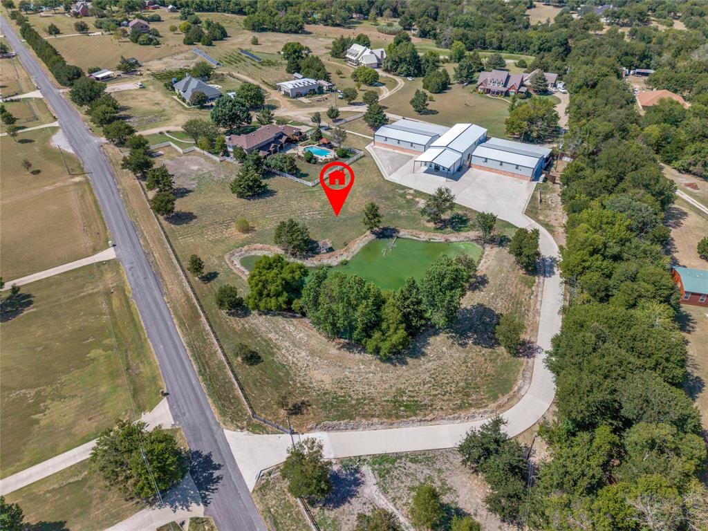 135 Shady Creek Lane Property Photo 38