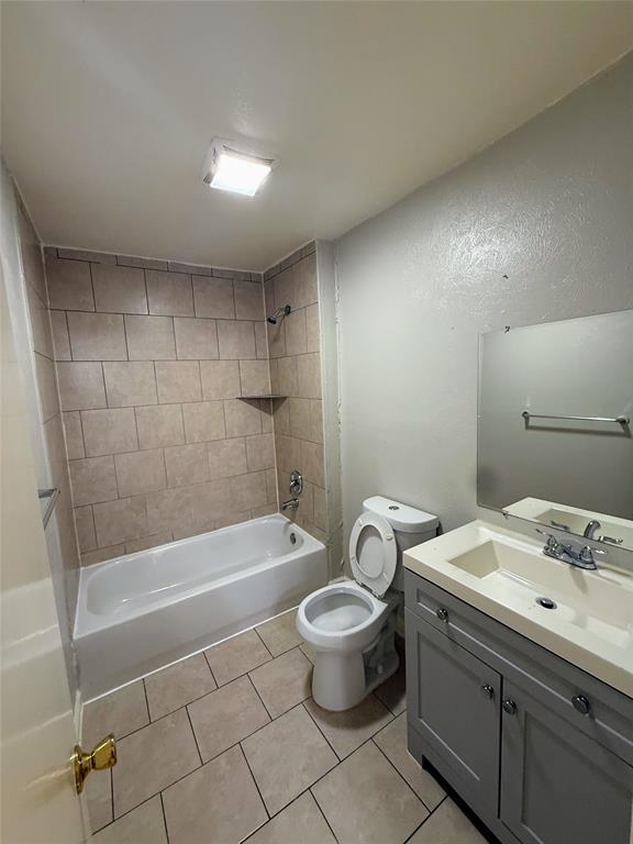 1007 W Clarendon Drive Property Photo 12