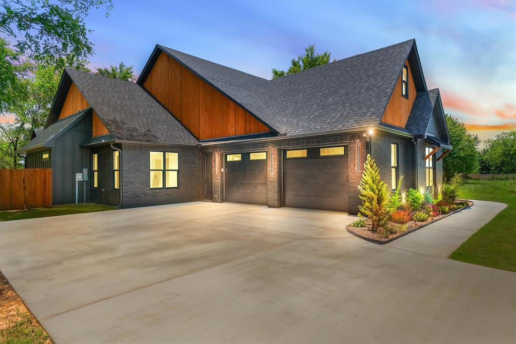 12253 Madison Xing Property Photo 3