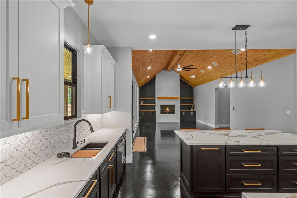 12253 Madison Xing Property Photo 22