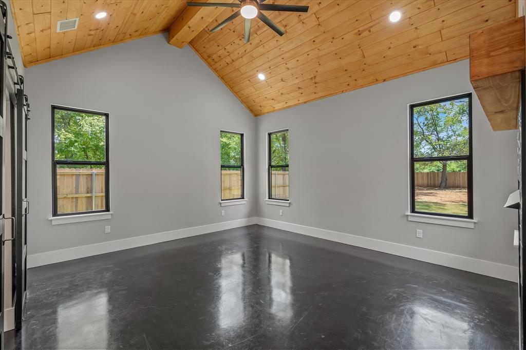 12253 Madison Xing Property Photo 23