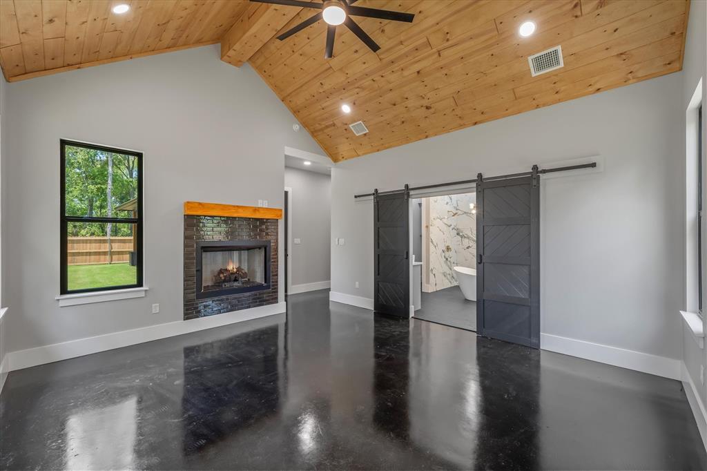 12253 Madison Xing Property Photo 24