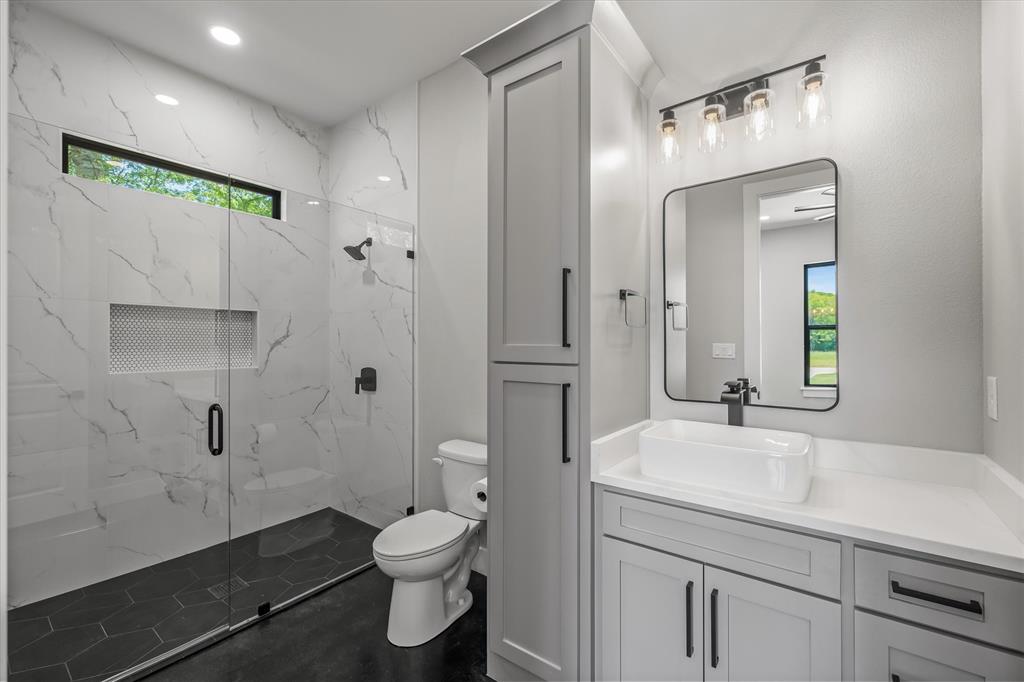 12253 Madison Xing Property Photo 32