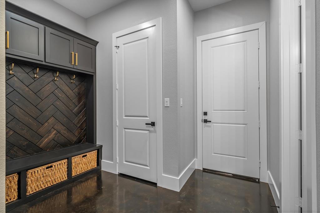 12253 Madison Xing Property Photo 33