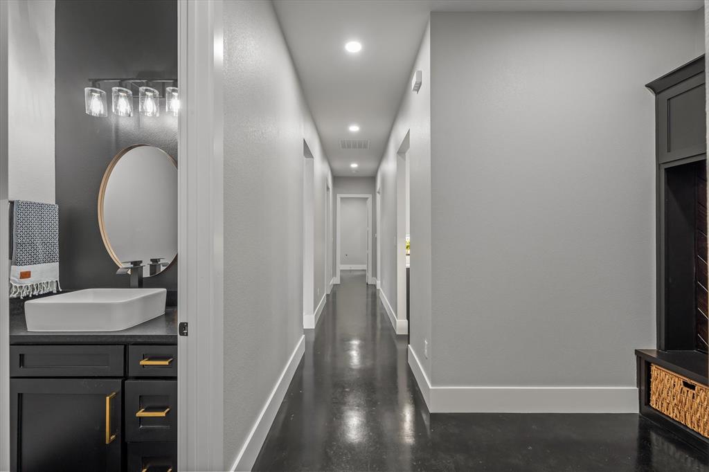 12253 Madison Xing Property Photo 34