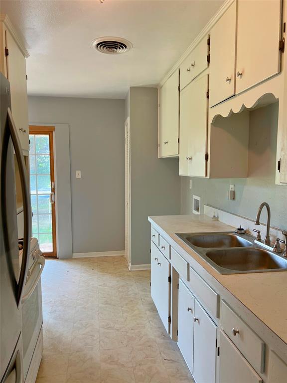 1407 Ruidosa Property Photo 6