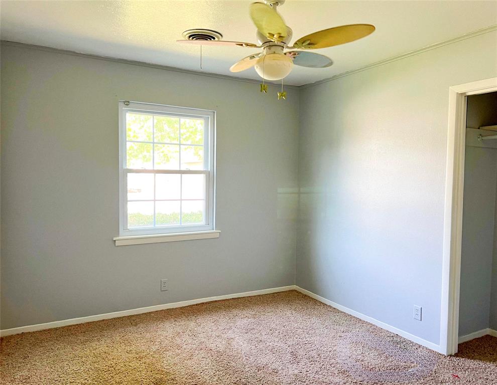 1407 Ruidosa Property Photo 8
