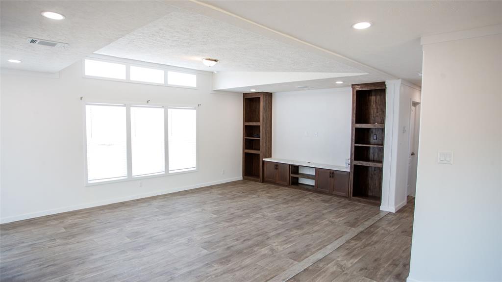 887 Briar Creek Property Photo 4
