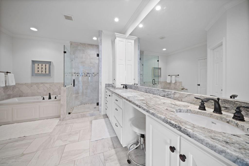 120 Marina Drive Property Photo 17