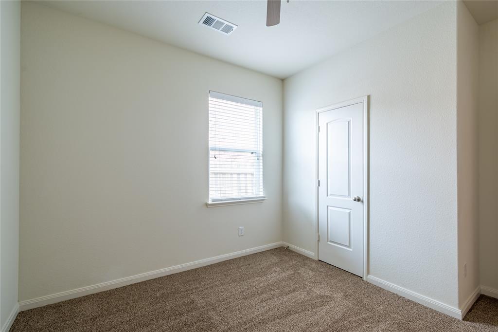 1911 Hot Springs Way Property Photo 31