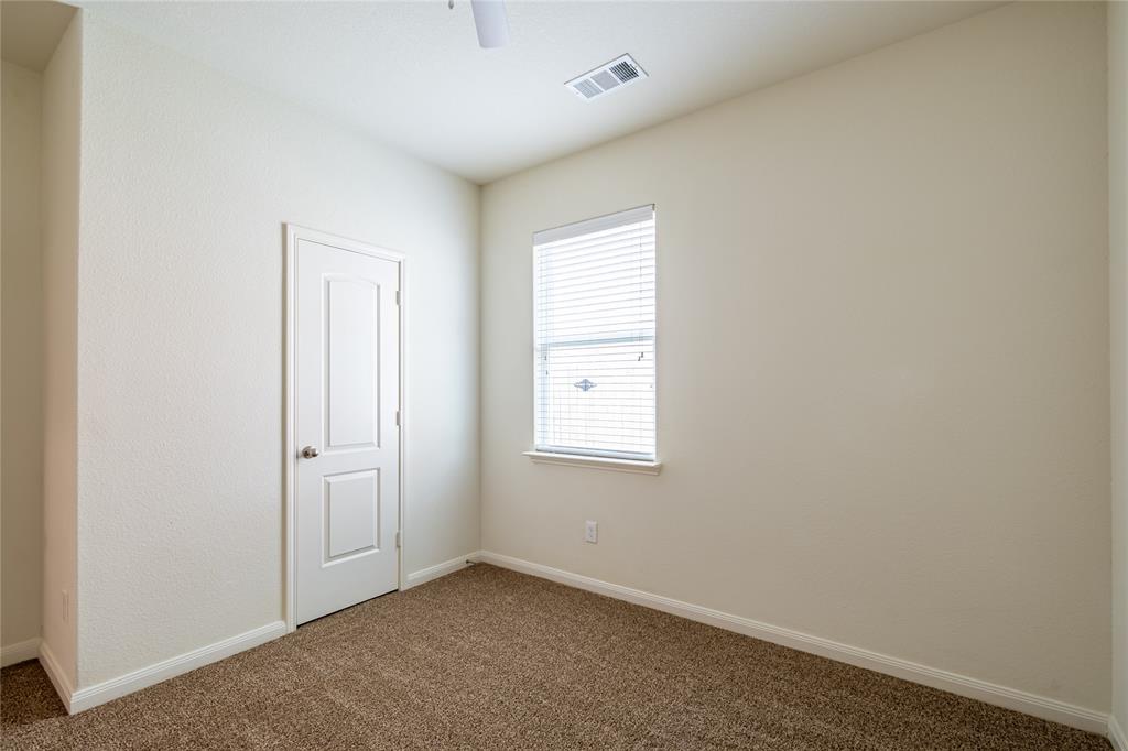 1911 Hot Springs Way Property Photo 33