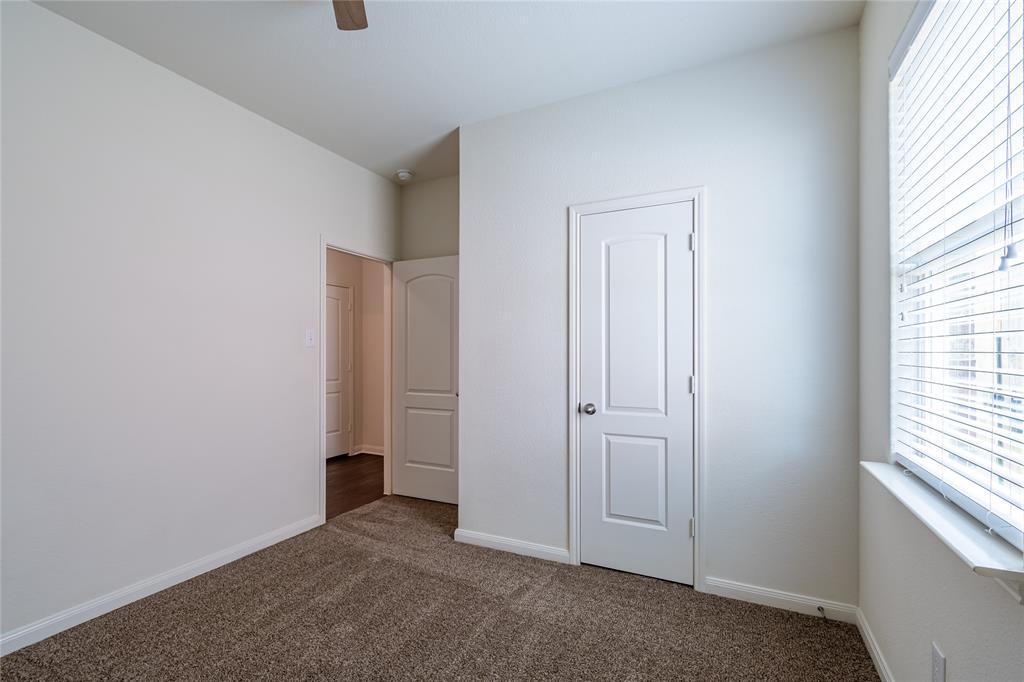1911 Hot Springs Way Property Photo 34