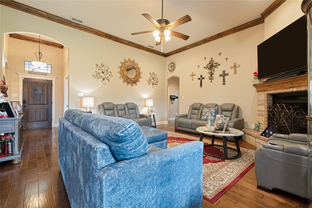 6418 Milestone Drive Property Photo 8