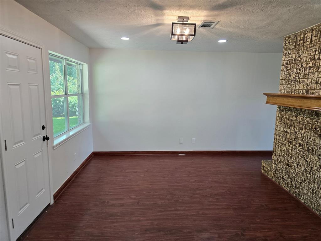 65 Paisano Lane Property Photo 4