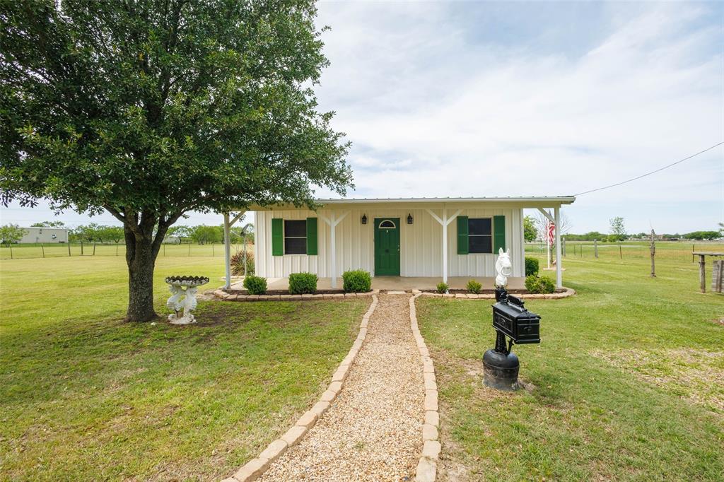 11054 County Road 2464 Property Photo 30