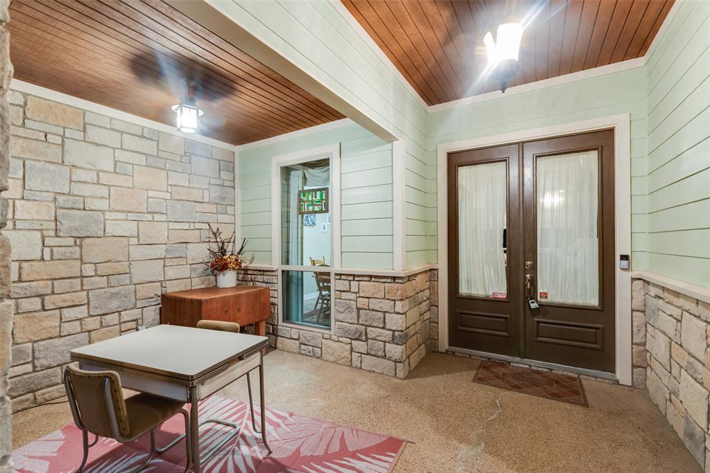 24060 Red Azalea Property Photo 9