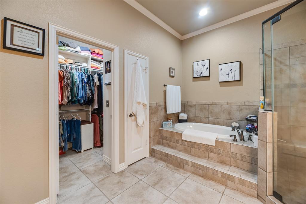 24060 Red Azalea Property Photo 27