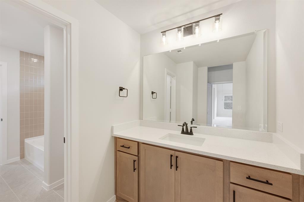 13132 Limestone Street Property Photo 35