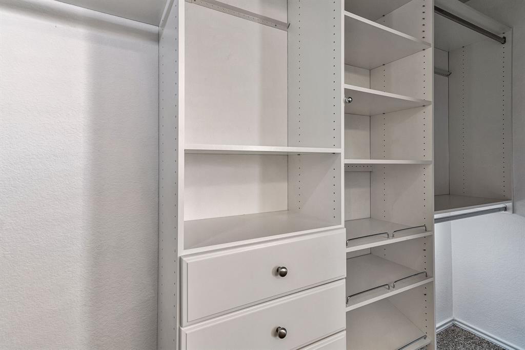 1817 Kittredge Way Property Photo 12