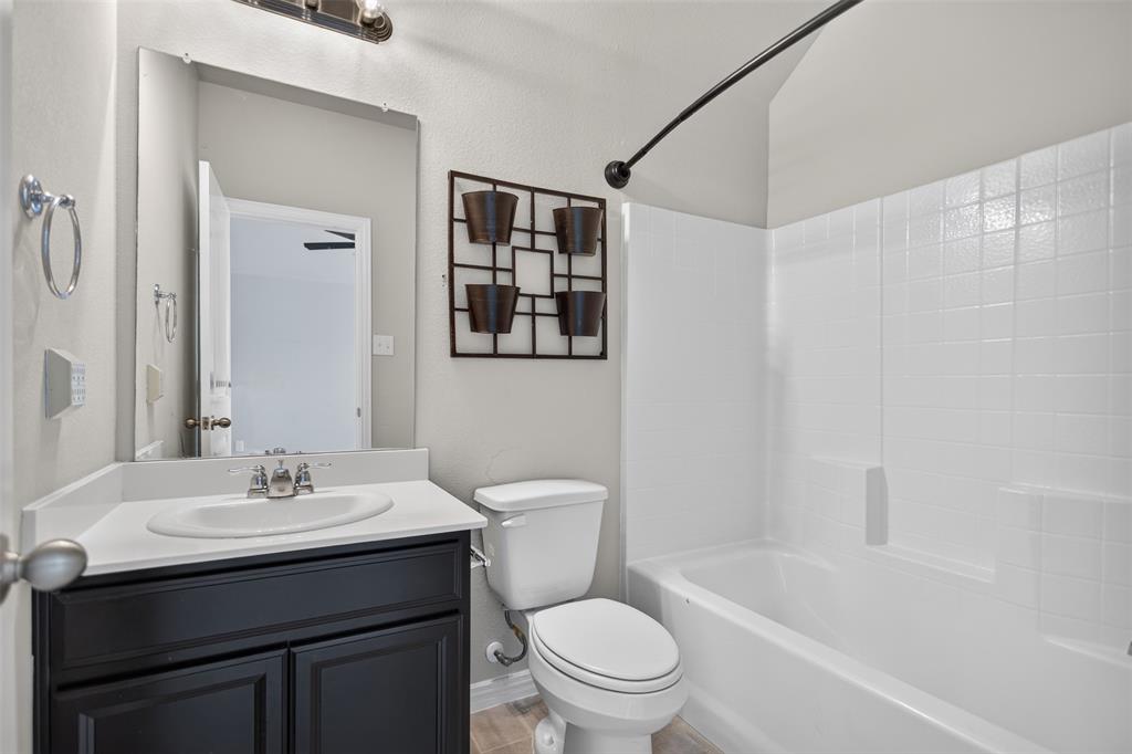 2066 Avondown Road Property Photo 25