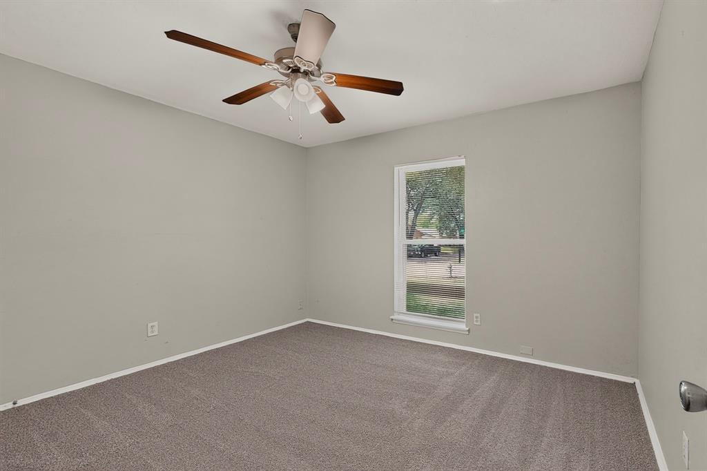 433 Solitude Drive Property Photo 32