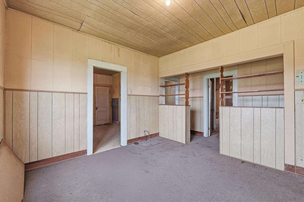 10847 Elk Road Property Photo 9