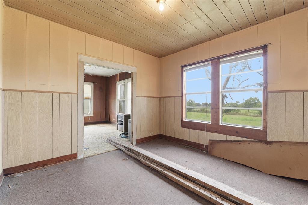 10847 Elk Road Property Photo 10