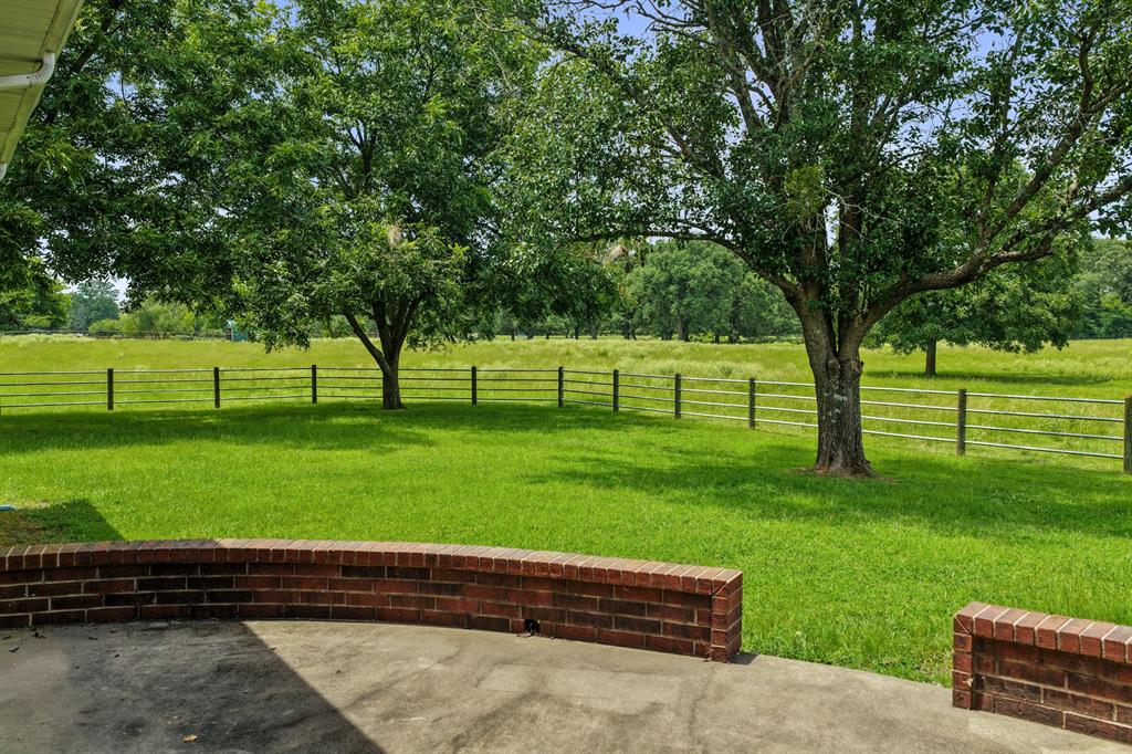 2199 County Rd 3150 Property Photo 31