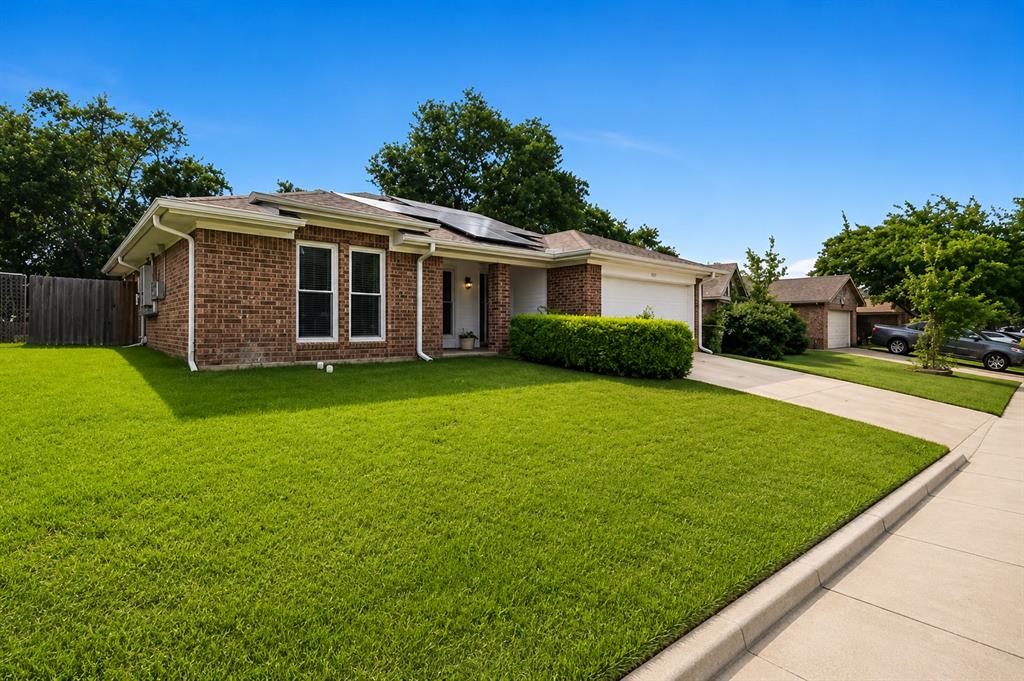 6613 Constitution Drive Property Photo 2