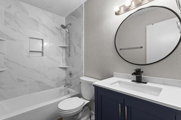 6613 Constitution Drive Property Photo 22