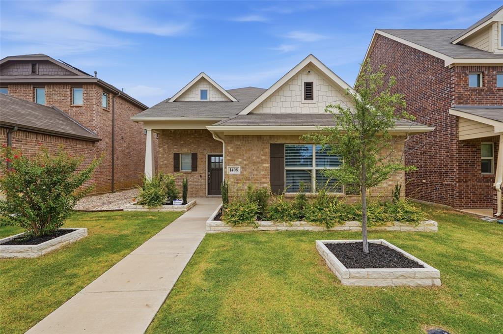1408 Ross Avenue Property Photo 1