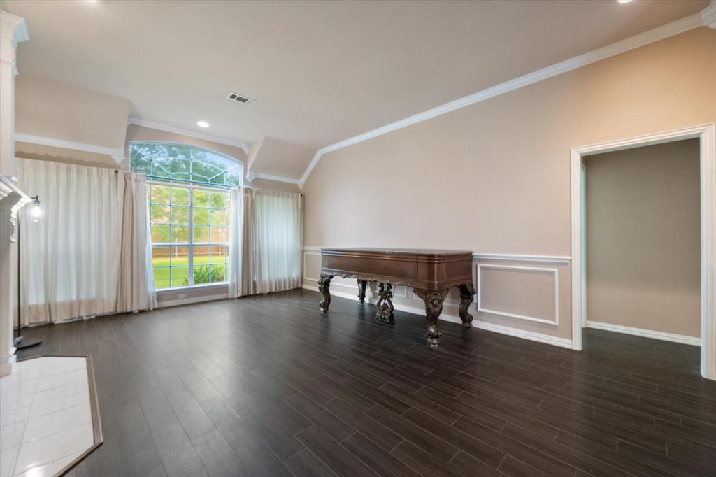 8904 Thornway Drive Property Photo 11