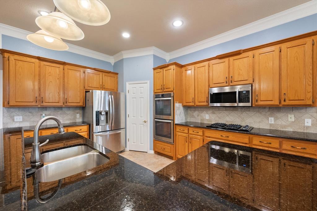 8904 Thornway Drive Property Photo 16