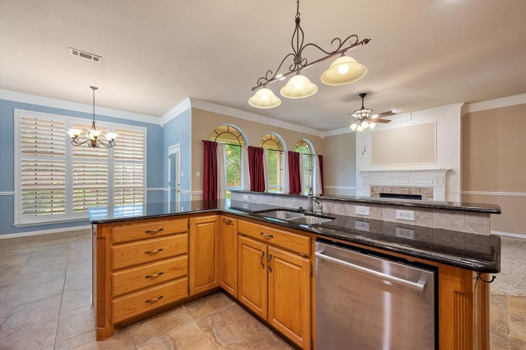 8904 Thornway Drive Property Photo 18