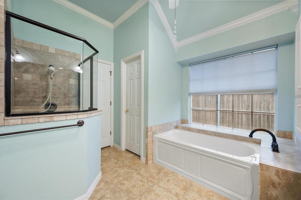 8904 Thornway Drive Property Photo 25