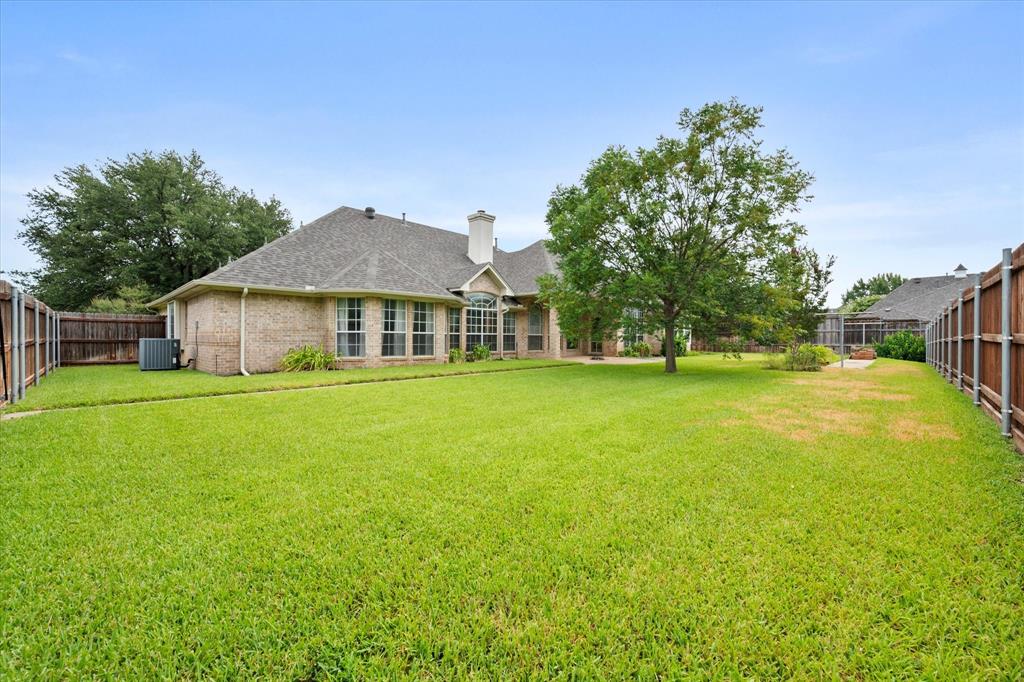 8904 Thornway Drive Property Photo 32