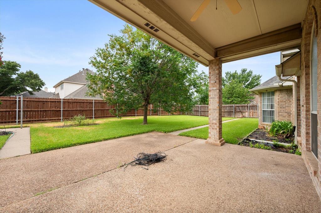 8904 Thornway Drive Property Photo 33