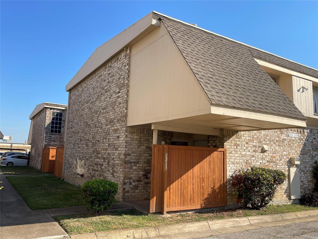 2313 Trellis Place Property Photo 1