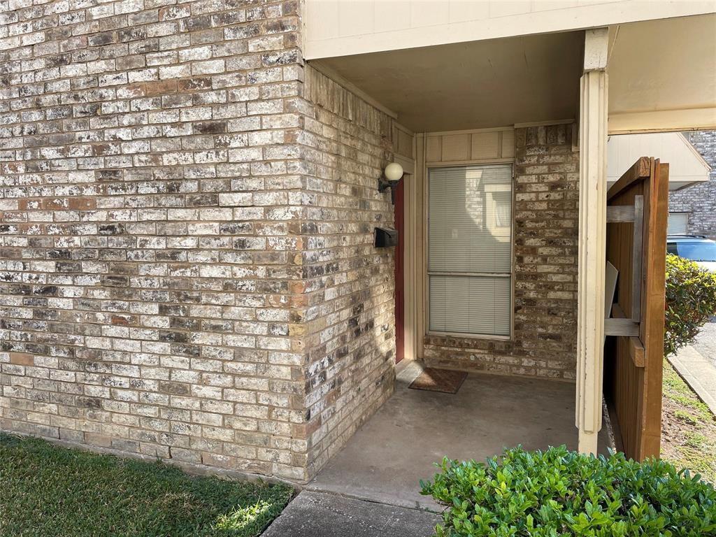 2313 Trellis Place Property Photo 2