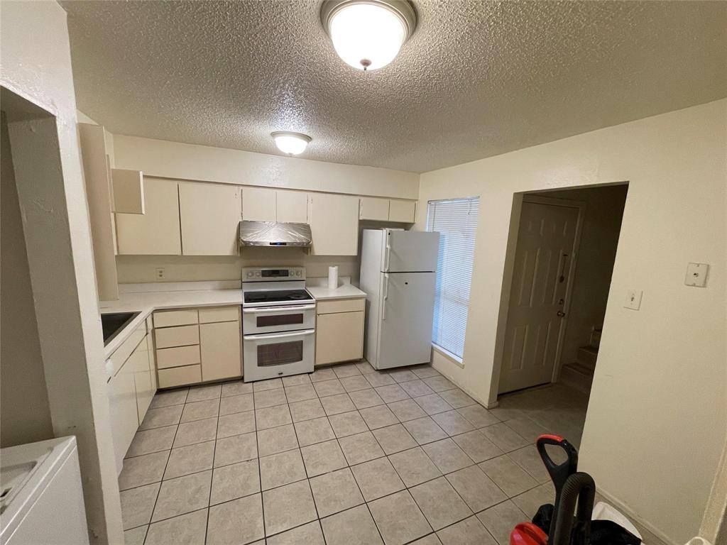 2313 Trellis Place Property Photo 11
