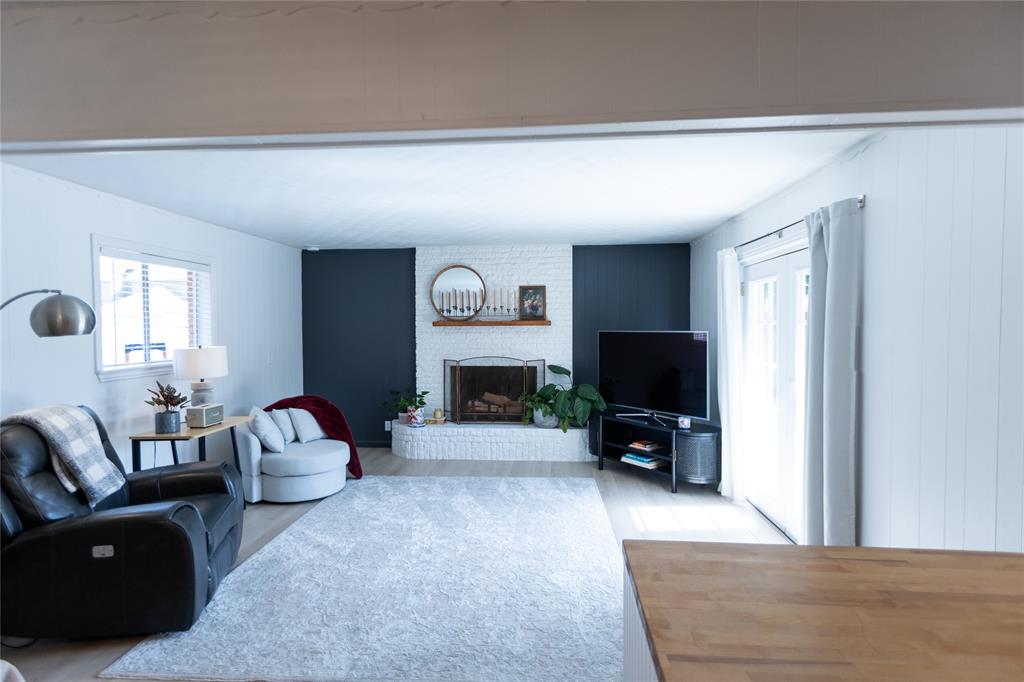 2814 Silvermeadow Lane Property Photo 10