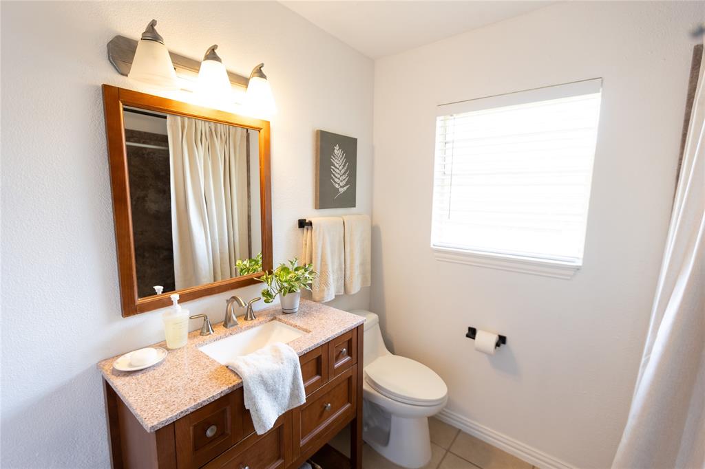 2814 Silvermeadow Lane Property Photo 16