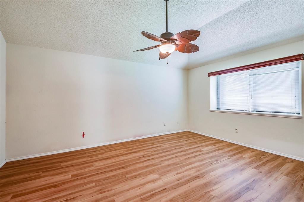 6304 Brookcrest Drive Property Photo 11