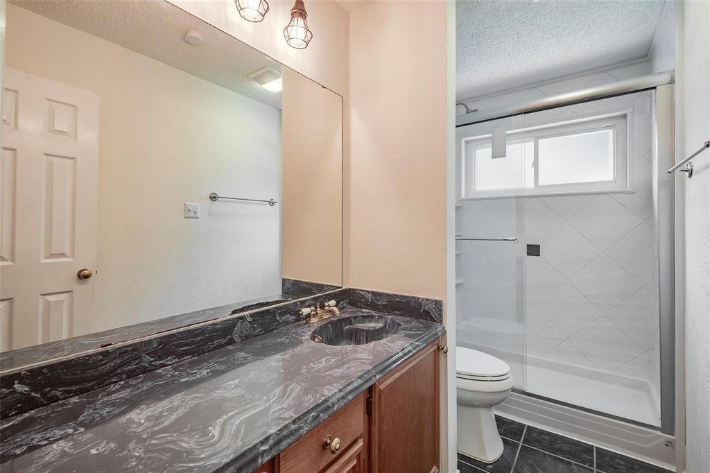 6304 Brookcrest Drive Property Photo 15